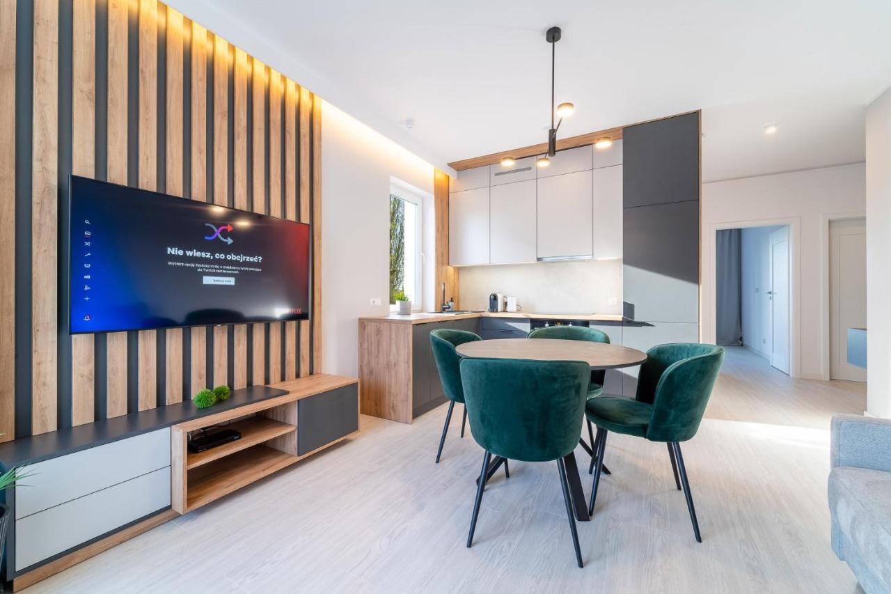 Bella Vista - 3pok, 5 Lozek, Centrum, Parking, Widok Na Rzeke, Netflix I Max Apartment