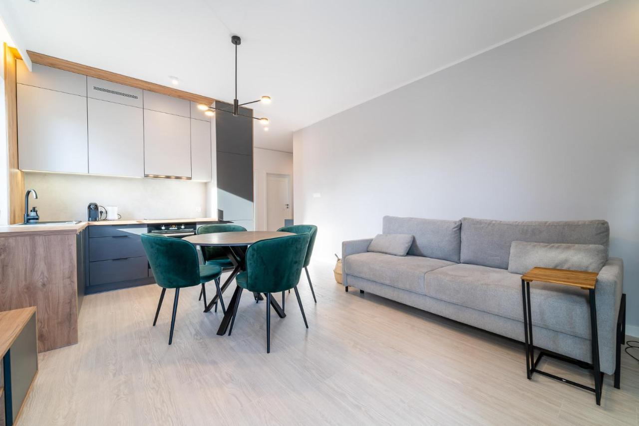 Bella Vista - 3pok, 5 Lozek, Centrum, Parking, Widok Na Rzeke, Netflix I Max Apartment